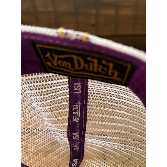 NWT VON DUTCH Official Purple Velvet Trucker Hat Upside down Logo Y2K - Picture 8 of 10